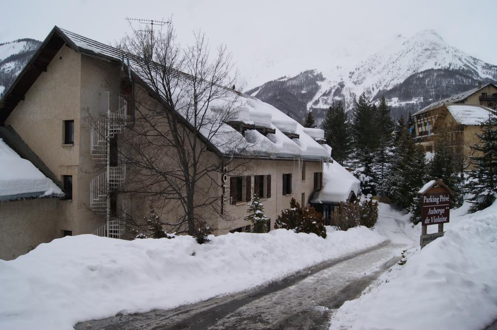 Auberge De Violaine Le Monetier-les-Bains Exterior photo